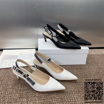 디올 힐 샌들 슬리퍼