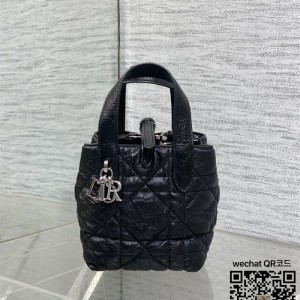 디올 뚜주흐백 Toujours 신상