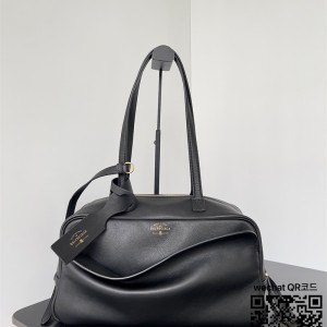 발렌시아가 여성 캐리 미디엄 볼링백 블랙