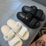 프라다 힐 샌들 슬리퍼