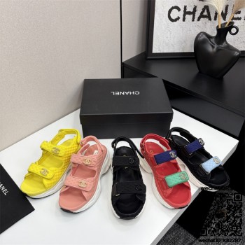 샤넬 힐 샌들 슬리퍼