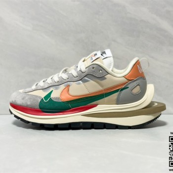 나이키 NIKE 사카이 스니커즈 운동화 신발 남여공용