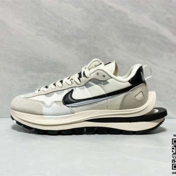 나이키 NIKE 사카이 스니커즈 운동화 신발 남여공용