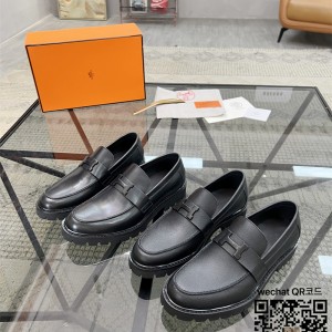 에르메스 가죽 로퍼 구두