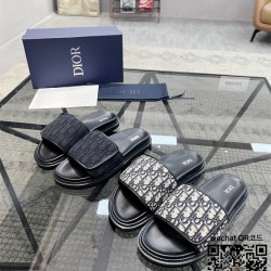 디올  샌들 슬리퍼