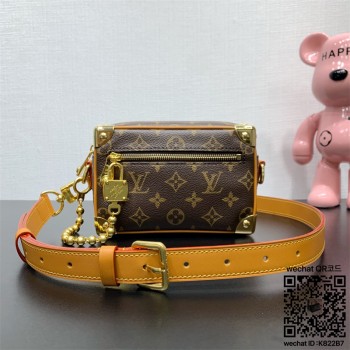 루이비통 소프트 트렁크 미니 크로스백 M14729