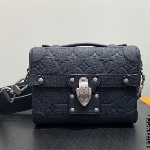 루이비통 소울 트렁크 크로스백 M13871