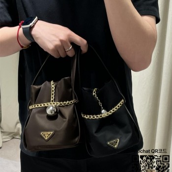 프라다 스몰 버킷백 11BE088