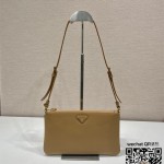 프라다 숄더백 1BC238