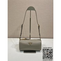 프라다 PRADA 미디엄 가죽 숄더백 1NE058A 1BC239