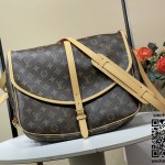 루이비통 쏘뮈르 모노그램 토트백 MM M42254