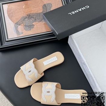 샤넬 힐 샌들 슬리퍼