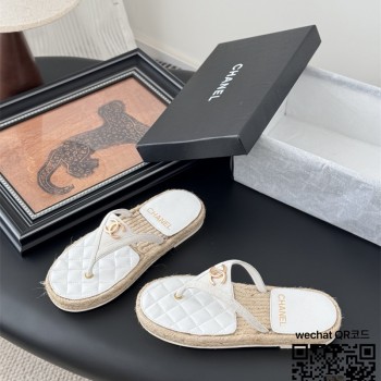 샤넬 힐 샌들 슬리퍼