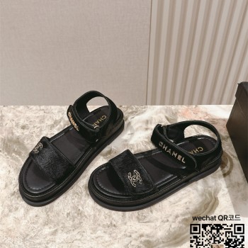 샤넬 힐 샌들 슬리퍼