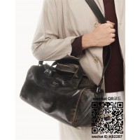 프라다 나파 가죽 더플백 2VC046