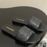 샤넬  힐 샌들 슬리퍼