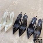 프라다  힐 샌들 슬리퍼