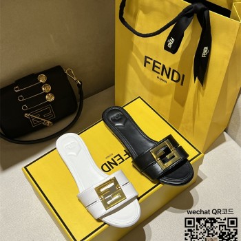 펜디  힐 샌들 슬리퍼