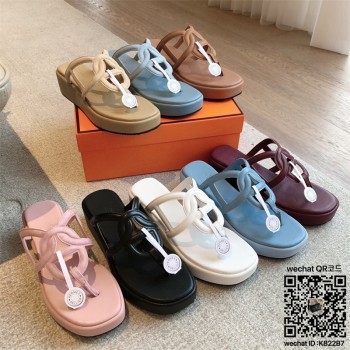 에르메스  힐 샌들 슬리퍼