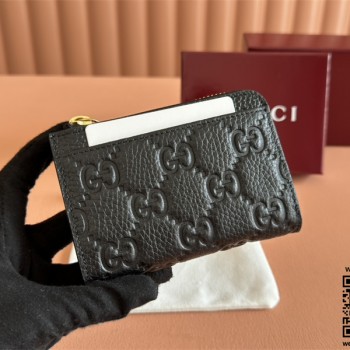 구찌 GG 엠블럼 지퍼 카드 케이스 815936