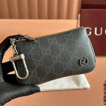 구찌 바이 컬러 지갑 키링 키홀더 820666