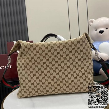 구찌 GG 캔버스 미디엄 더플백 821668
