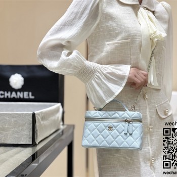 샤넬 25SS 탑핸들 포쉐트 체인 베니티백 블랙 AP4385