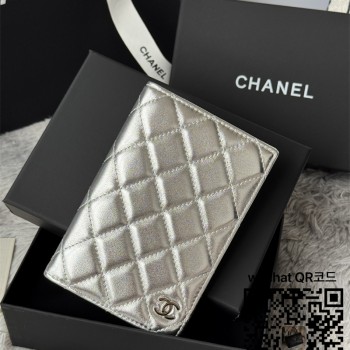 샤넬 CHANEL 여권지갑 A80385