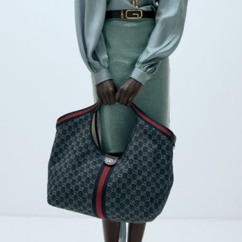 구찌 질리오 라지 토트백 853971