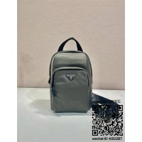 프라다 나일론 백팩  2VZ116