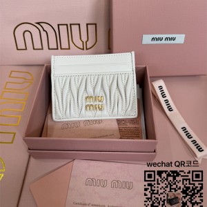 미우미우 MIUMIU 카드지갑 5MC076