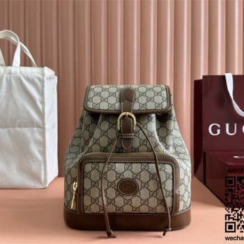 구찌 GUCCI 674147 인터로킹 G 디테일의 백팩