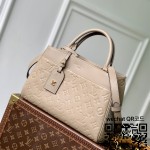 루이비통 애비뉴 PM 토트백 M15231