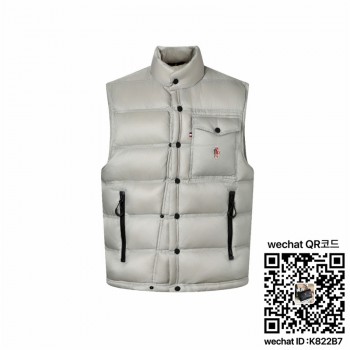 몽클레어  패딩 조끼