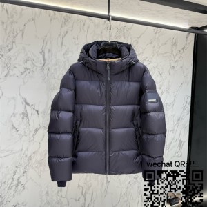 버버리 몽클레어 패딩 남여공용