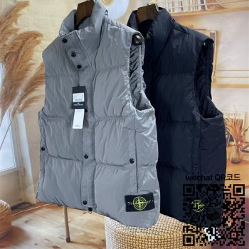 스톤아일랜드  패딩 조끼