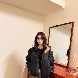 프라다 패딩 여성용