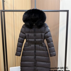 몽클레어 롱패딩 90%거위털