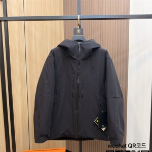 아크테릭스 베타 다운 인슐레이티드 패딩 블랙