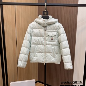 몽클레어 패딩 90%거위털