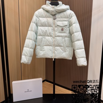 몽클레어 패딩 90%거위털