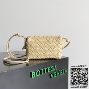 보테가베네타 BV 루프 미니 크로스백 723547