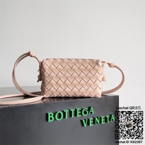 보테가베네타 BV 루프 미니 크로스백 723547