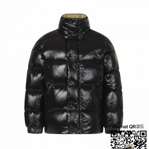 몽클레어 남여공용 패딩 90% 거위털