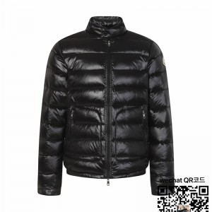 몽클레어 남여공용 패딩 90% 오리털