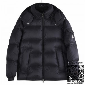 몽클레어 패딩 남여공용 90%거위털