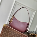 루이비통 포쉐트 블룸 숄더백 M25525