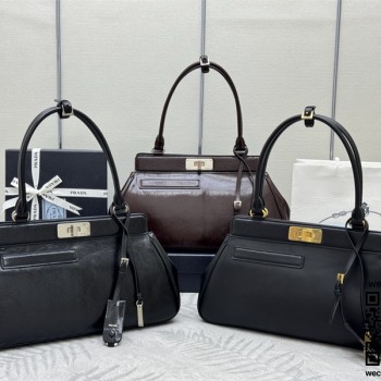 프라다 미디엄 가죽 토트백_1BG569