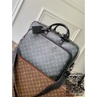 루이비통 위켄더백 모노그램 서류가방 M11512