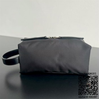 보테가베네타 도쿄 미니 화장품 파우치 806369